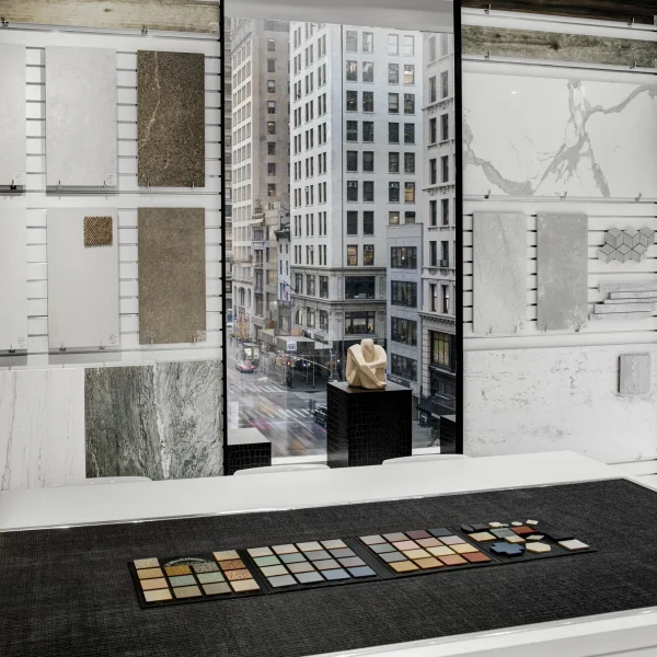 1814_010-1651607819100